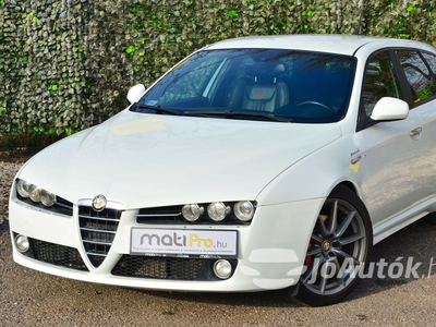 ALFA ROMEO 159