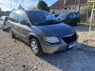 Chrysler Voyager