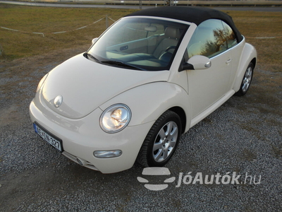 VOLKSWAGEN New Beetle