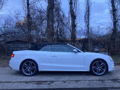 AUDI A5 CABRIO 2.0 TFSI quattro S-tronic S-line