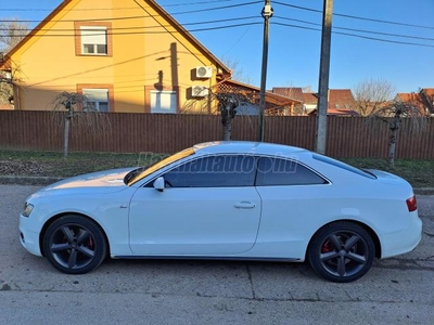 AUDI A5 Coupé 2.0 TDI DPF S-line.170LE. xenon.tempomat