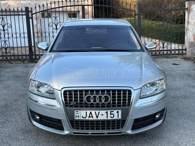 AUDI A8 4.2 V8 quattro Tiptronic ic MO-i. NAVI. BOSE hifi. 19ALU. DIGIT KLIMA. BŐR