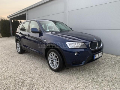 BMW X3 xDrive20d (Automata) Vezetett szervizkönyv - Tempomat - NAVI - Lejtmenet asszisztens