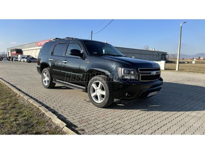 CHEVROLET TAHOE 5.3 V8