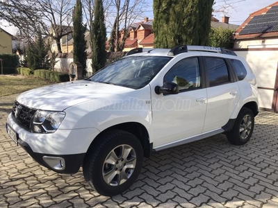 DACIA DUSTER 1.6 Black Shadow