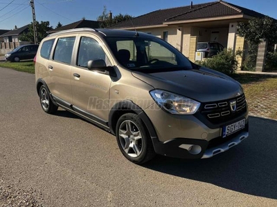 DACIA LODGY 1.3 TCe Stepway (7 személyes )