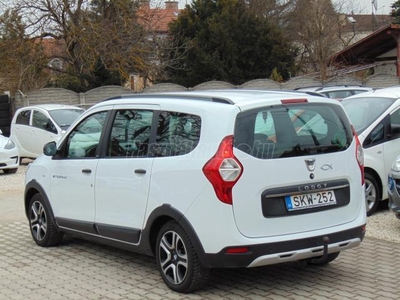 DACIA LODGY 1.5 Blue dCi Stepway (7 személyes ) Magyarországi!1Tulaj!91000Km!Ülésfűtés!Navi!Radar!Klíma!