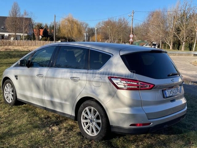 FORD S-MAX 2.0 TDCi ST-Line Powershift