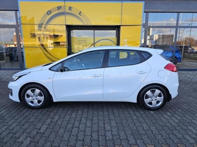 KIA CEE'D 1.4 CVVT LX