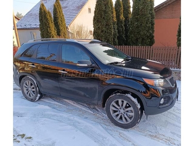 KIA SORENTO 2.2 CRDi LX 2WD