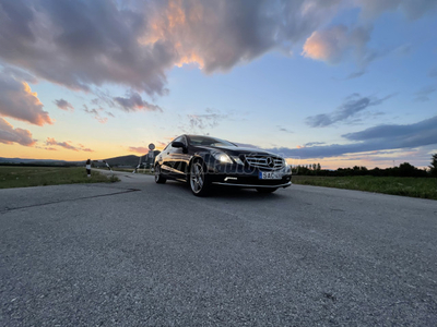 MERCEDES-BENZ E 250 CDI BlueEFFICIENCY Avantgarde