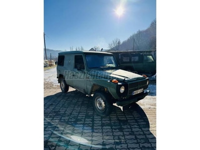 MERCEDES-BENZ G 300