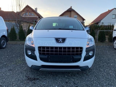 PEUGEOT 3008 2.0 HDi Allure