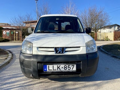 PEUGEOT PARTNER 1.6 HDi Confort L1 Friss nagyszerviz. Mo-i. 2. tulaj