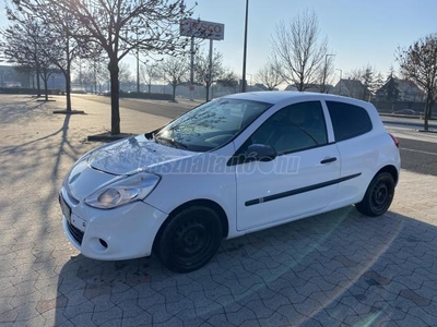 RENAULT CLIO Société 1.5 dCi