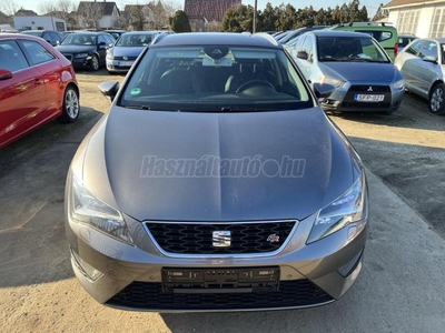 SEAT LEON ST 2.0 CR TDI FR Start&Stop VÉGIG VEZETETT SZERVIZKÖNYV