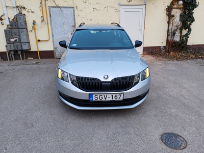 SKODA OCTAVIA 1.5 TSI ACT Limited Edition