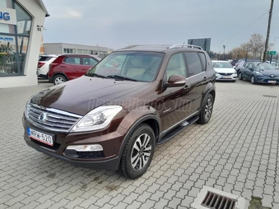 SSANGYONG REXTON 2.0 e-XDI DLX Plus 4WD (Automata) MAGYARORSZÁGI! VALÓS KM! FRISS MŰSZAKIVAL!