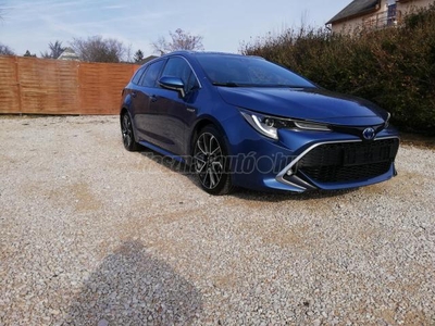 TOYOTA COROLLA Touring Sports 2.0 Hybrid Executive e-CVT NAVIGÁCIÓ-ÜLÉSFŰTÉS-FÉLBŐR