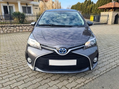 TOYOTA YARIS 1.5 HSD Active e-CVT Navi