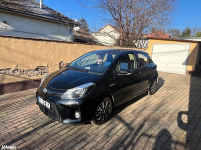 Toyota Yaris 1.5 HSD Active (Automata)