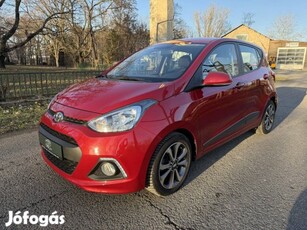 Hyundai I10 1.25i Life FIFA WC Edition.Bicolor...