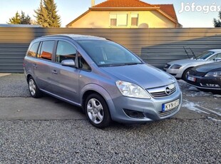 Opel Zafira B 1.6 Essentia Szervízkönyv -vonóho...