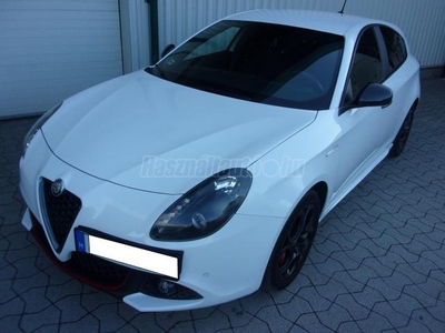 ALFA ROMEO GIULIETTA 1.6 JTD Sport VELOCE PACK.NAVI.DIGIT KLIMA.RADAR ELÖL HÁTUL AZONNAL ELVIHETÖ