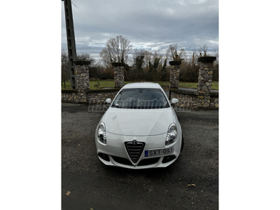 ALFA ROMEO GIULIETTA 1.6 JTDM-2 Progression