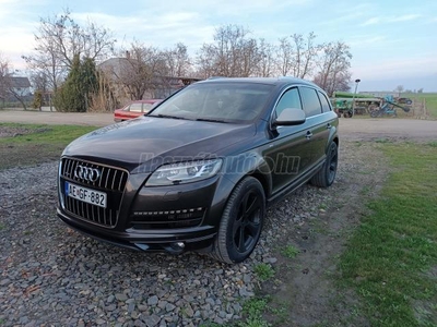 AUDI Q7 3.0 TDI DPF quattro Tiptronic ic