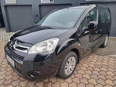 CITROEN BERLINGO 1.6 VTi Multispace NAGYON SZÉP. GONDOZOTT.KÉTOLDALI TOLÓAJTÓS.KLÍMA. ÚJ AKKUMULÁTOR