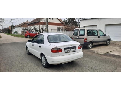 DAEWOO LANOS 1.5 S Dolce Klímával. szervokormány