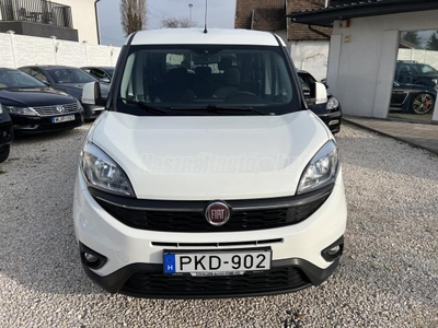 FIAT DOBLO Dobló Panorama 1.4 16V Pop (7 személyes ) MAGYARORSZÁGI! VEZETETT SZERVIZKÖNYV