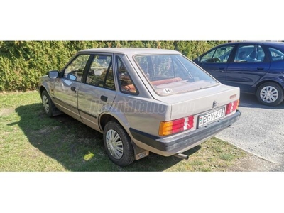 FORD ESCORT 1.1 LASER