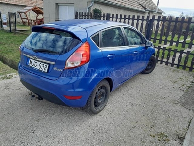 FORD FIESTA 1.4 Titanium