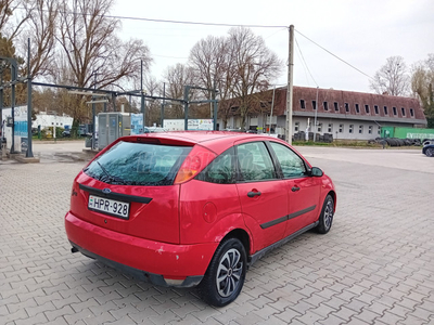 FORD FOCUS 1.4 Trend