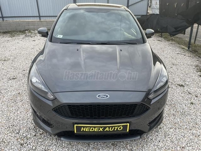 FORD FOCUS 1.5 EcoBoost ST-Line 80.000. KM . SÉRÜLÉSMENTES