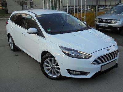 FORD FOCUS 1.5 TDCI Titanium ÜLÉS-KORMÁNY FŰTÉS.SÁV TARTÓ.TÁBLA FELISMERŐ.HOLTÉR FIGYELŐ