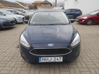 FORD FOCUS 1.5 TDCI Trend M.o.-i..szervizkönyv