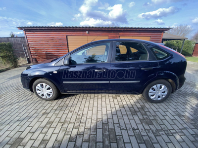 FORD FOCUS 1.6 Ambiente