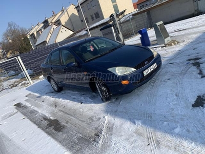 FORD FOCUS 1.6 Ghia