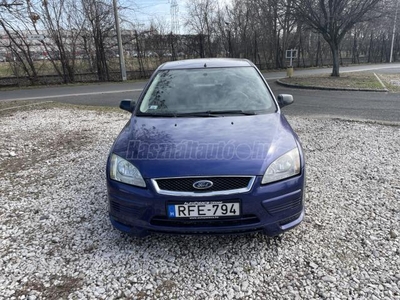 FORD FOCUS 1.6 Sport