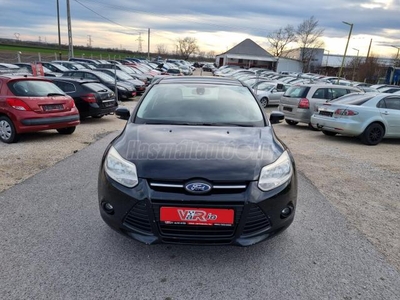 FORD FOCUS 1.6 TDCi Titanium 3év Garanciával . ingyenes szervízekkel . 0 ft önerőtől hitelre is