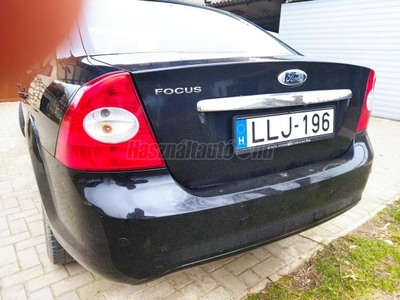 FORD FOCUS 1.6 Titanium