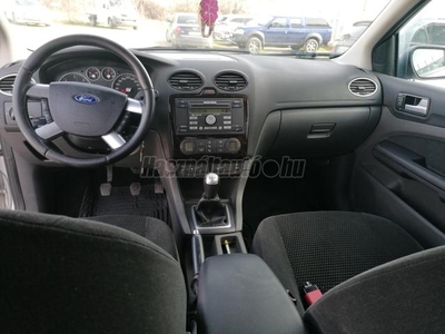 FORD FOCUS 1.8 TDCi Ghia