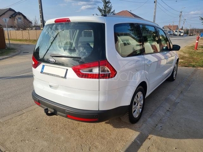 FORD GALAXY 2.0 TDCi Ghia DPF [7 személy] 1 GAZDÁS! FRISS MŰSZAKIS! VONÓHOROG!