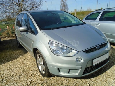 FORD S-MAX 2.0 TDCi Titanium 79.784 KM!!! 7 SZEMÉLYES!!! 2026.02.-IG MŰSZAKI VIZSGA!!!