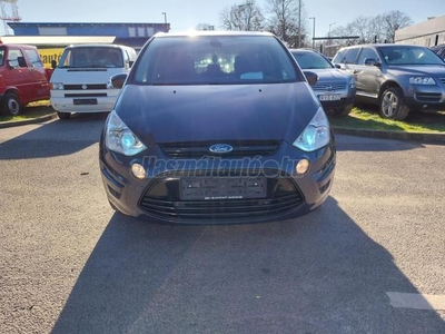 FORD S-MAX 2.0 TDCi Trend