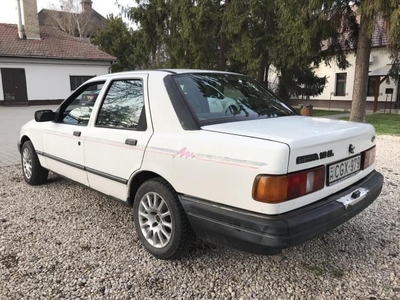 FORD SIERRA 1.8 CL (Automata)