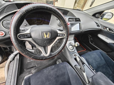 HONDA CIVIC 1.8 Executive